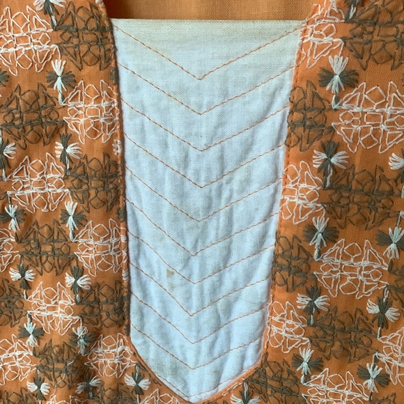 VINTAGE GEM Intricately embroidered dress - Picture 5 of 8